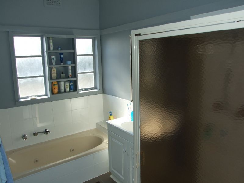 42 Prince Street, Moe VIC 3825