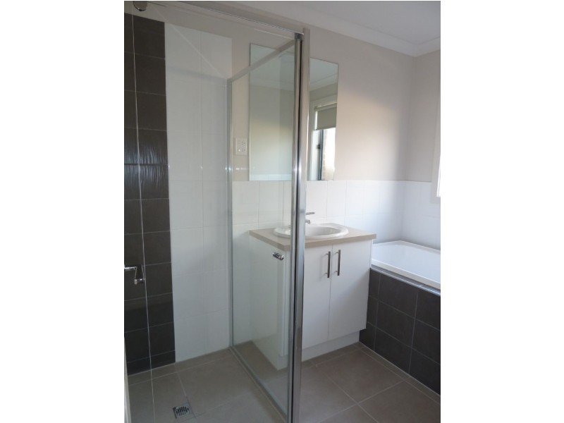 1A Westbury Street, Moe VIC 3825