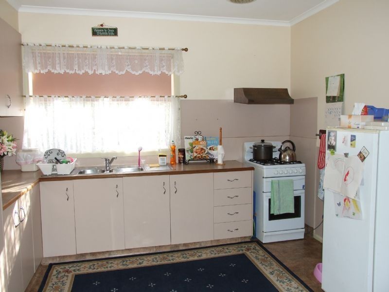 17 Lincoln Street, Moe VIC 3825