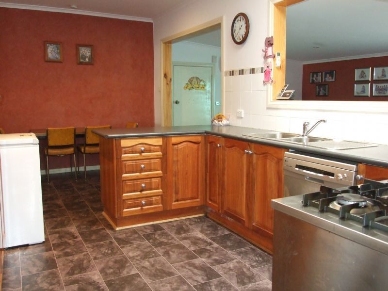 32a Kent Street, Moe VIC 3825