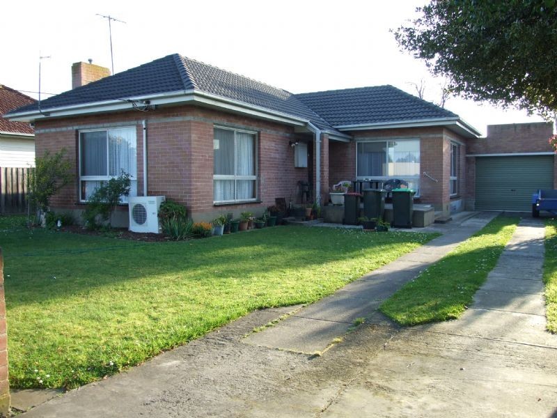 32 Bennett Street, Moe VIC 3825