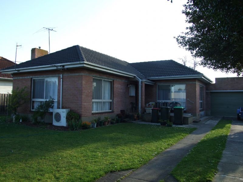 32 Bennett Street, Moe VIC 3825