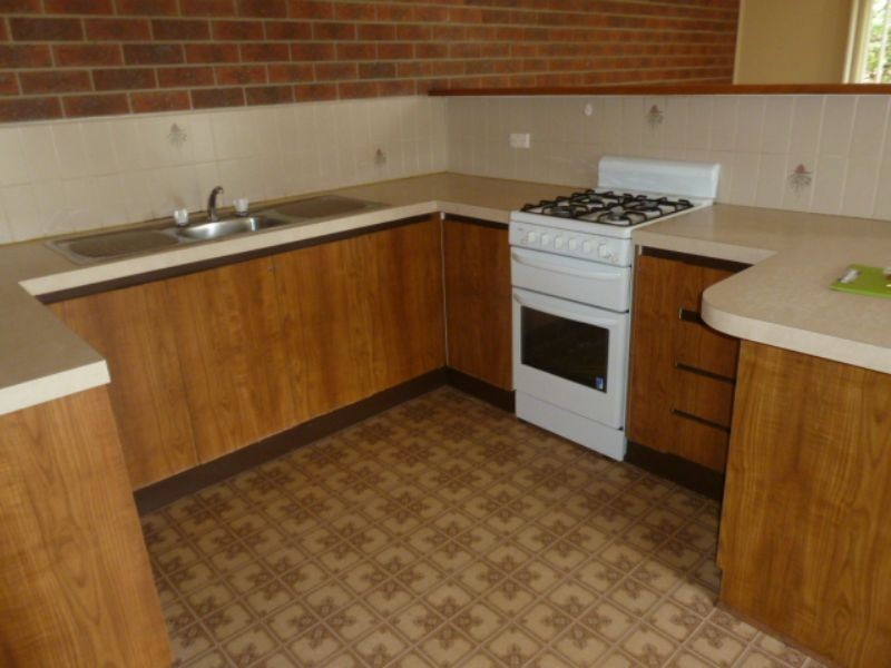 1/16 Gibson Street, Moe VIC 3825