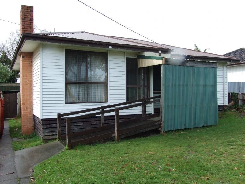 11 Henry Street, Moe VIC 3825