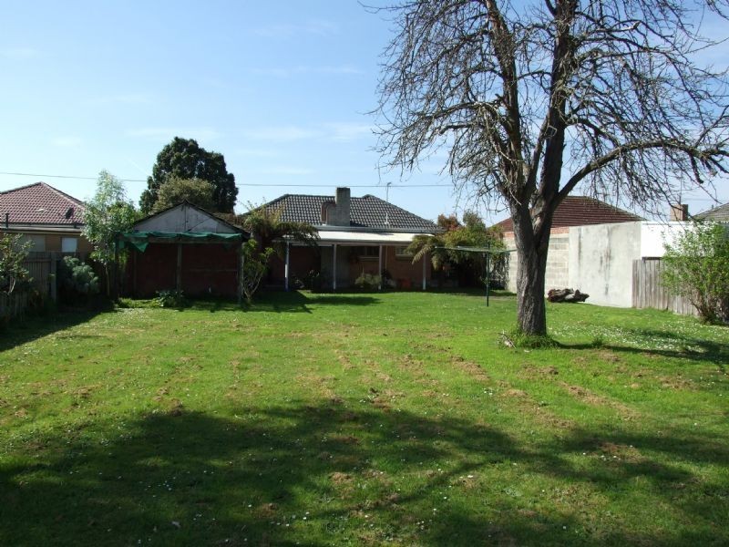 32 Bennett Street, Moe VIC 3825