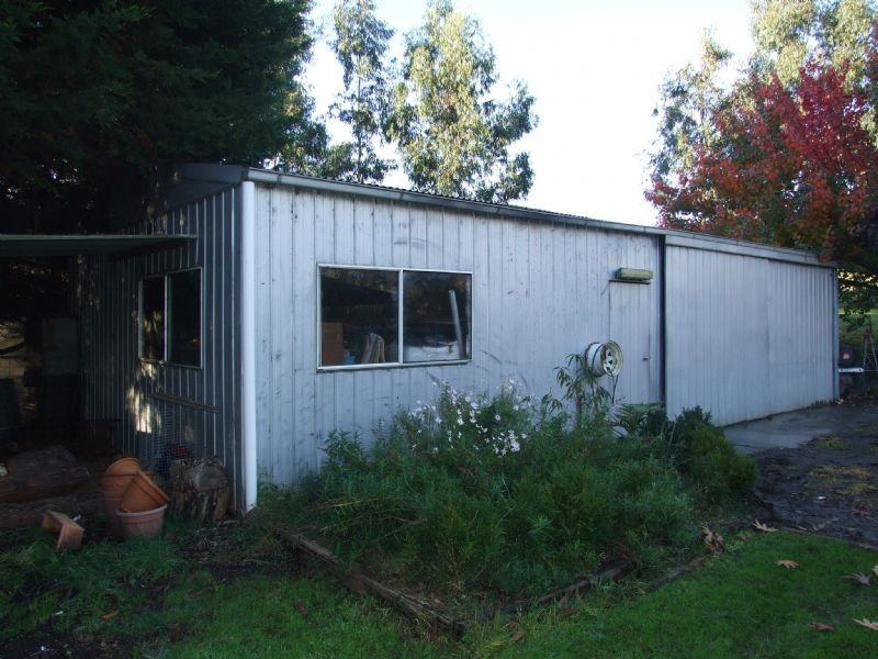 139 Manuels Road, Yallourn North VIC 3825