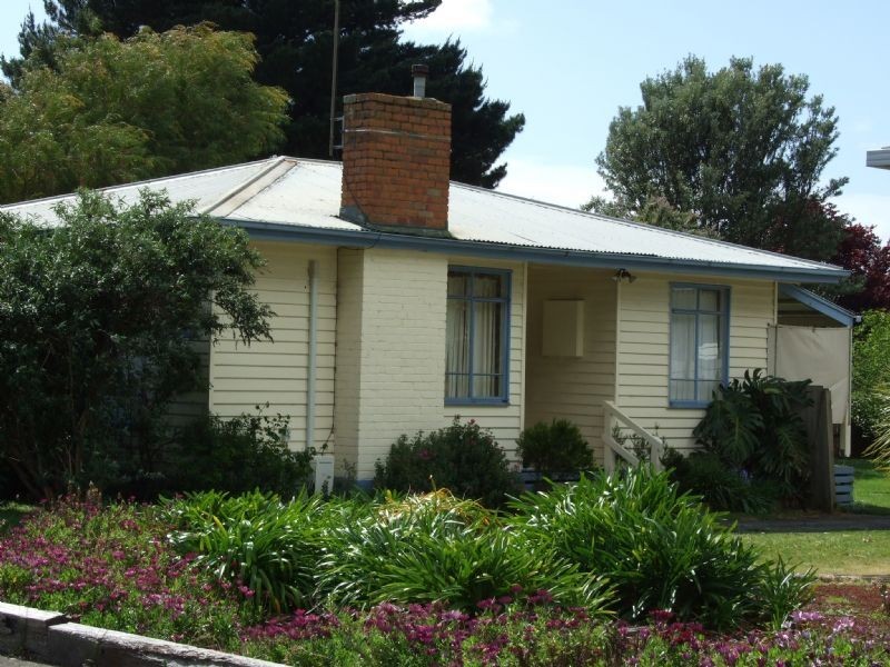 19 Truscott Road, Moe VIC 3825