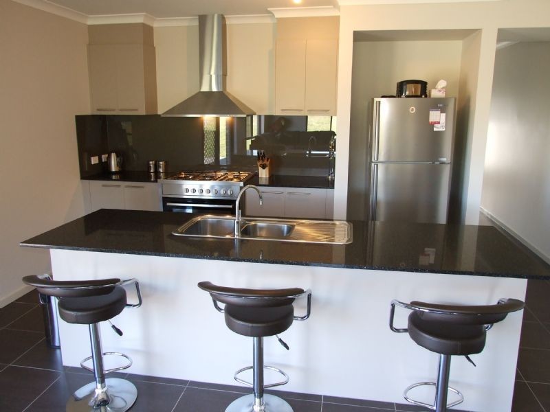16 Copperhead Court, Newborough VIC 3825
