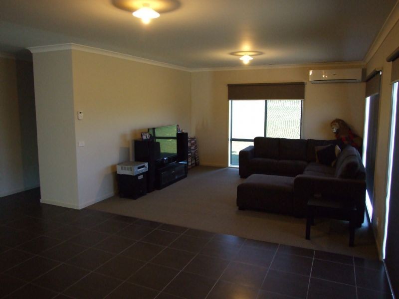 16 Copperhead Court, Newborough VIC 3825