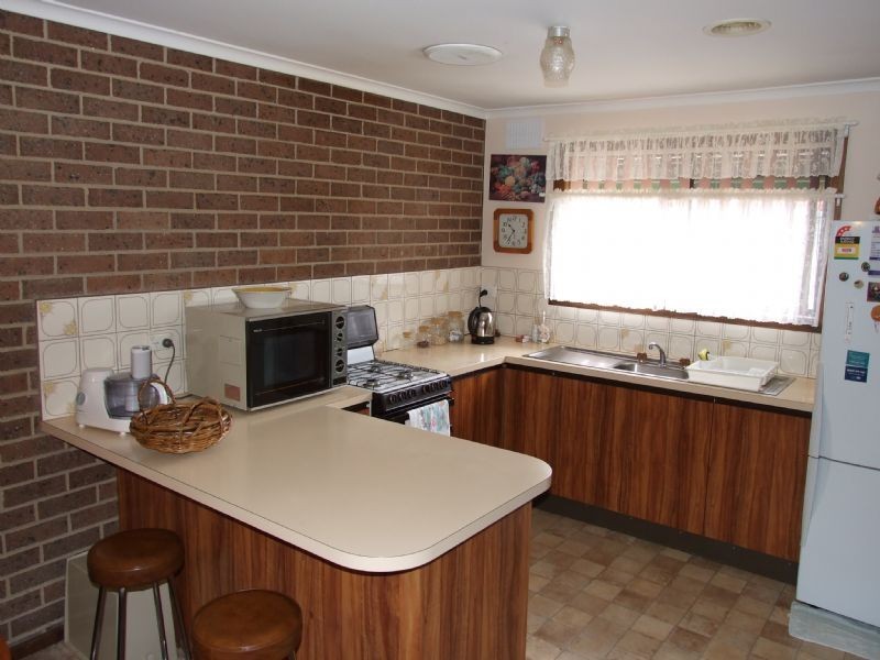 3/8 Bubb, Moe VIC 3825