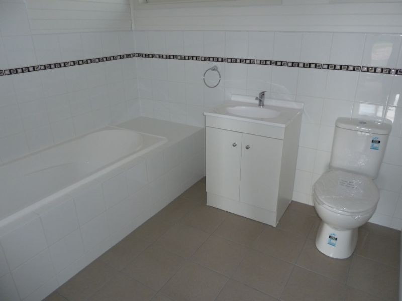 2/35 Austin Avenue, Moe VIC 3825