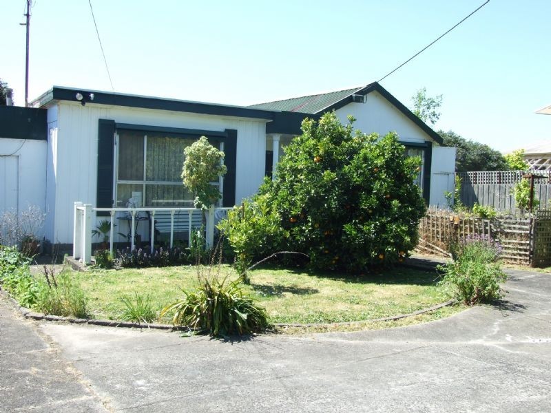 28 Victoria Street, Moe VIC 3825