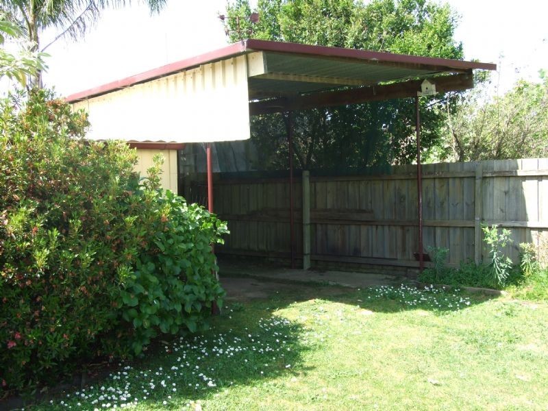 17 Staff Street, Moe VIC 3825