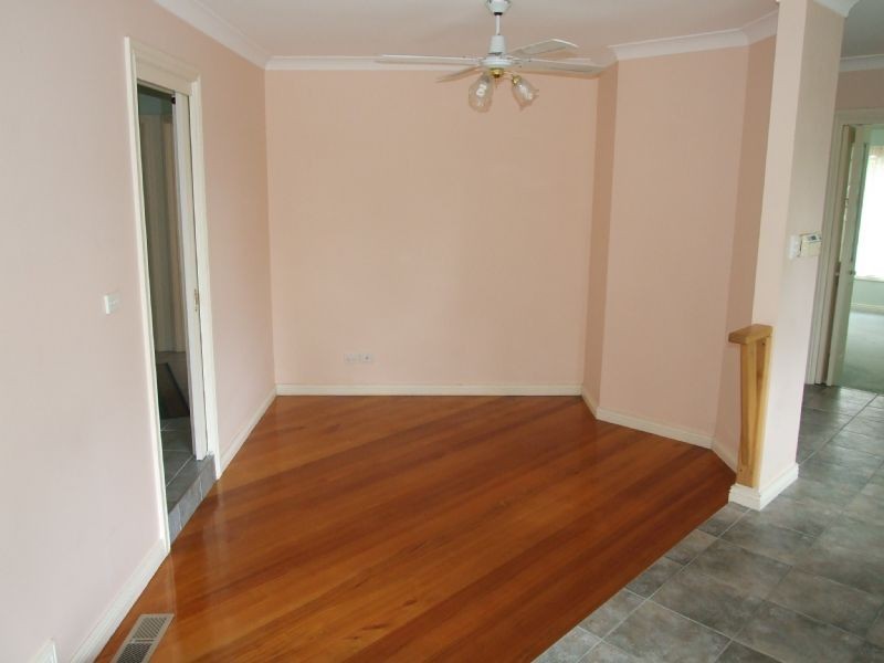 39 Wirrana Drive, Moe VIC 3825