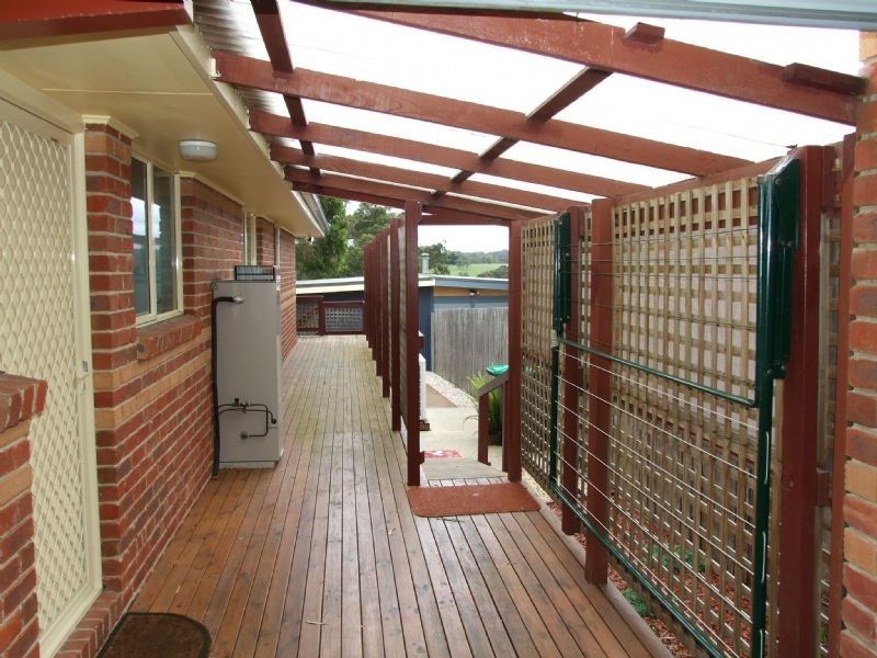 39 Wirrana Drive, Moe VIC 3825