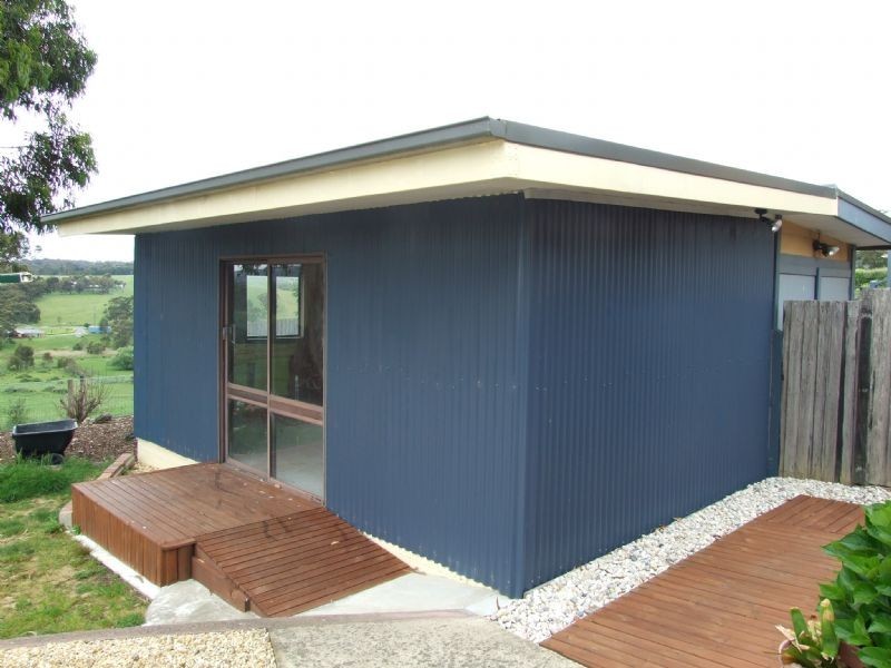 39 Wirrana Drive, Moe VIC 3825