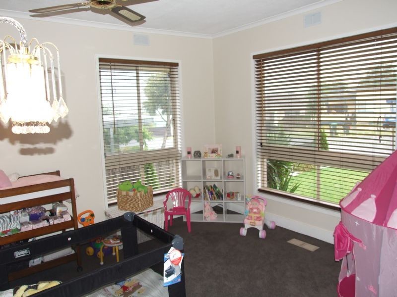 63 Shanahan Parade, Newborough VIC 3825