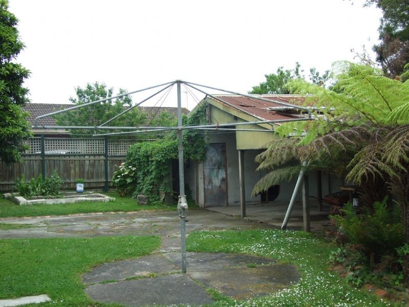 18 Gladstone Street, Moe VIC 3825