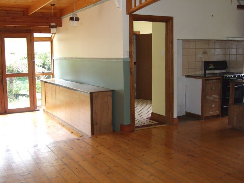 18 Gladstone Street, Moe VIC 3825