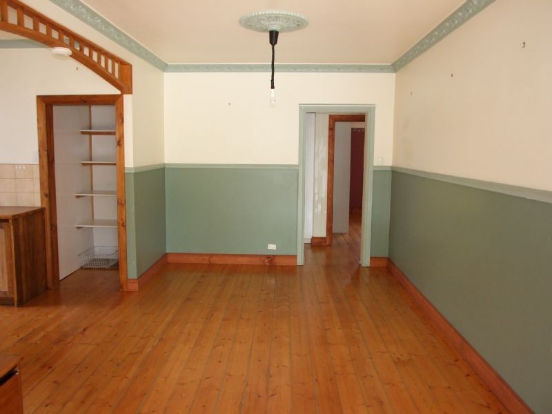 18 Gladstone Street, Moe VIC 3825