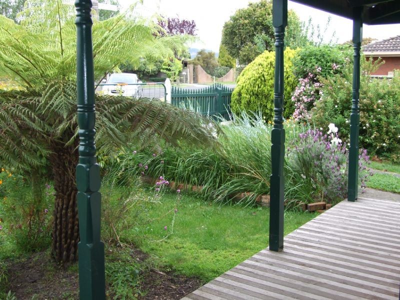 18 Gladstone Street, Moe VIC 3825