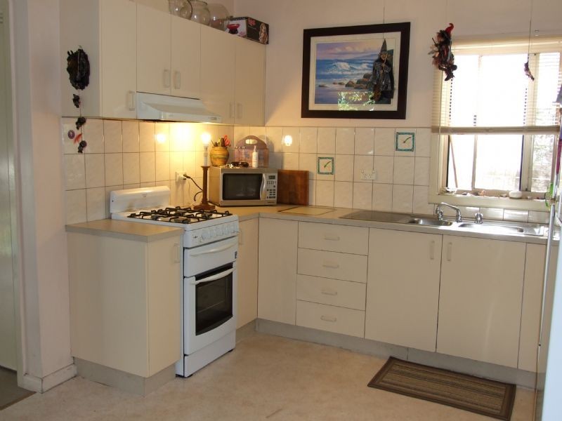 10 Hampton Street, Moe VIC 3825