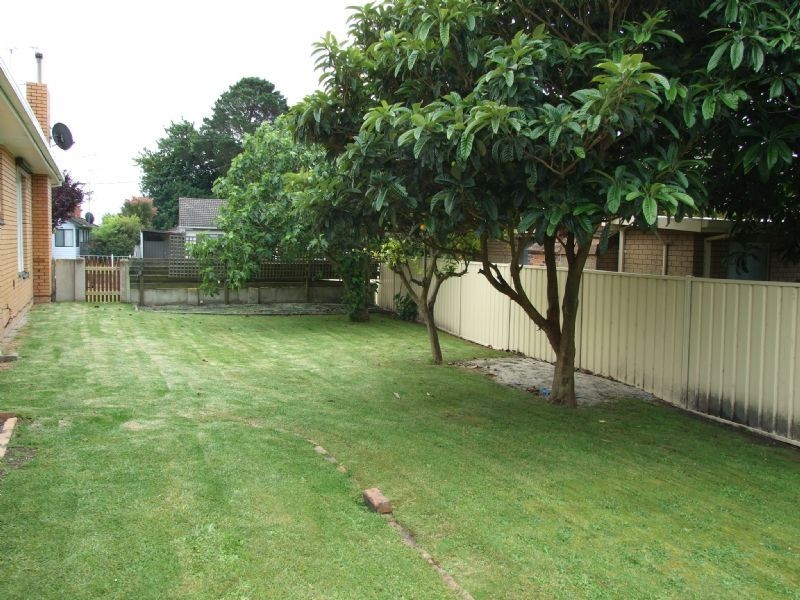 9 Gladstone Street, Moe VIC 3825
