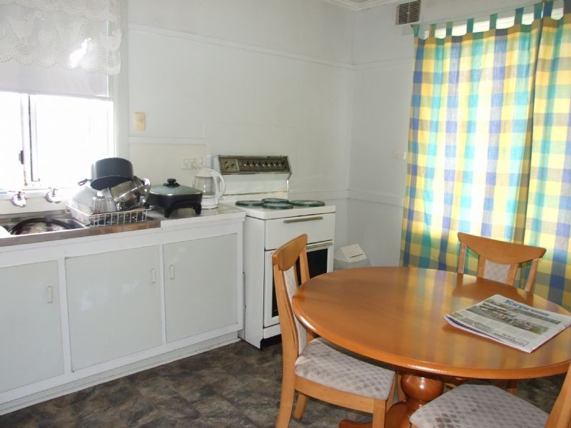 100 Service Road, Moe VIC 3825