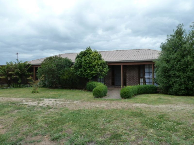 70 Coalville Road, Moe VIC 3825