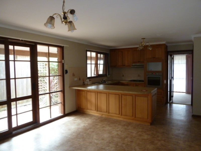 70 Coalville Road, Moe VIC 3825