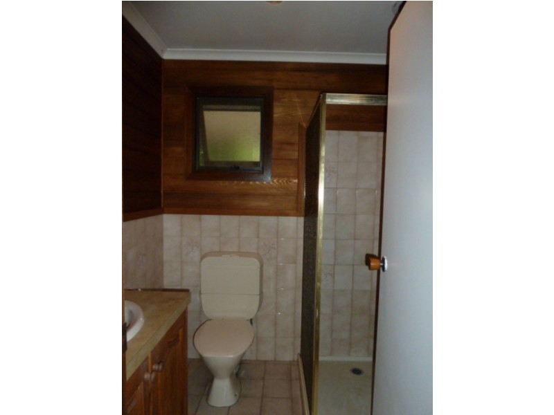 70 Coalville Road, Moe VIC 3825