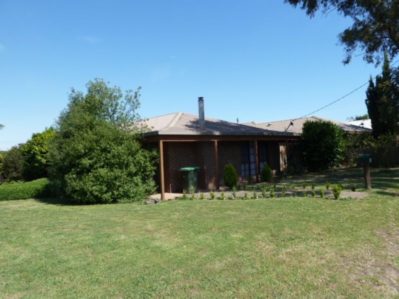 70 Coalville Road, Moe VIC 3825