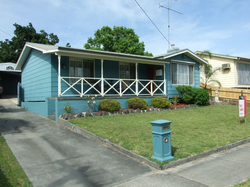 3 Koornalla Street, Newborough VIC 3825