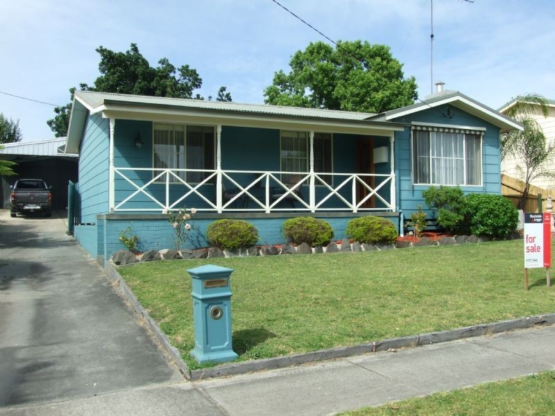 3 Koornalla Street, Newborough VIC 3825