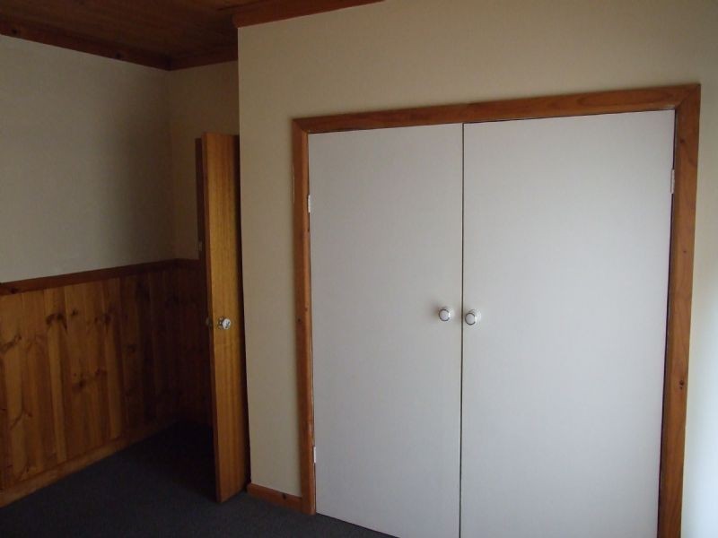 16 Bruce Street, Moe VIC 3825