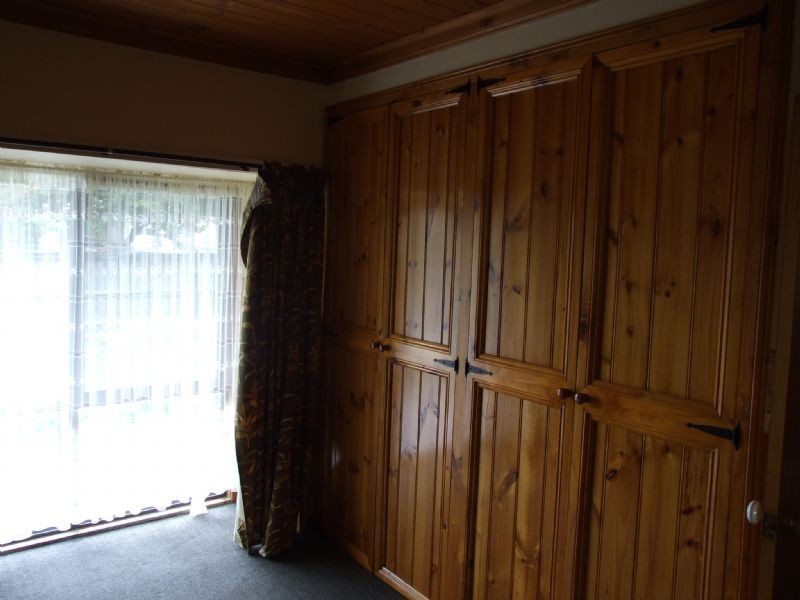 16 Bruce Street, Moe VIC 3825