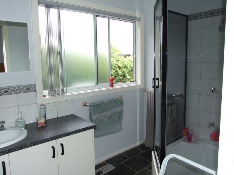 32 Victoria Street, Moe VIC 3825