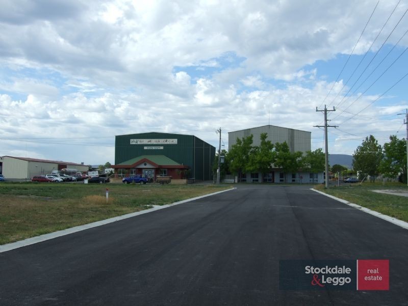 Lot 17 Rooney drive, Moe VIC 3825