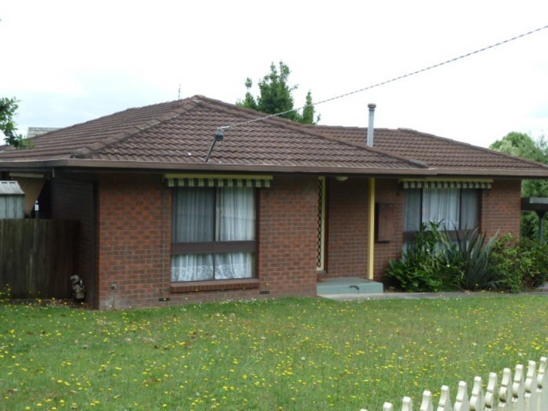 31 Durham Road, Newborough VIC 3825