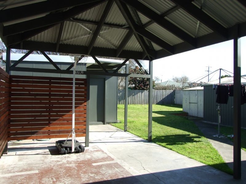 16 Eden Street, Moe VIC 3825