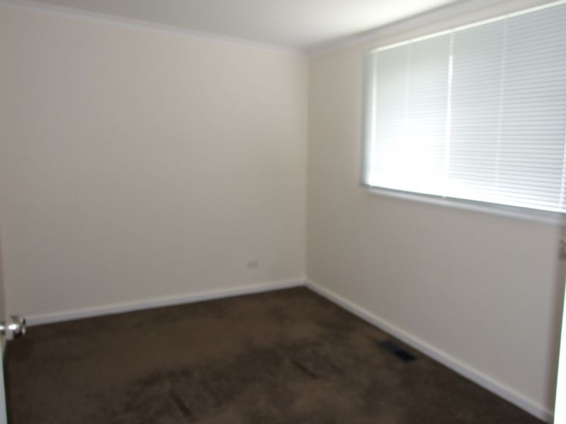 123 Service Road, Moe VIC 3825