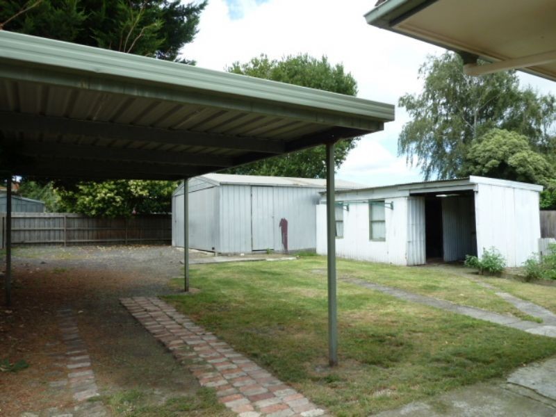 149 Service Road, Moe VIC 3825
