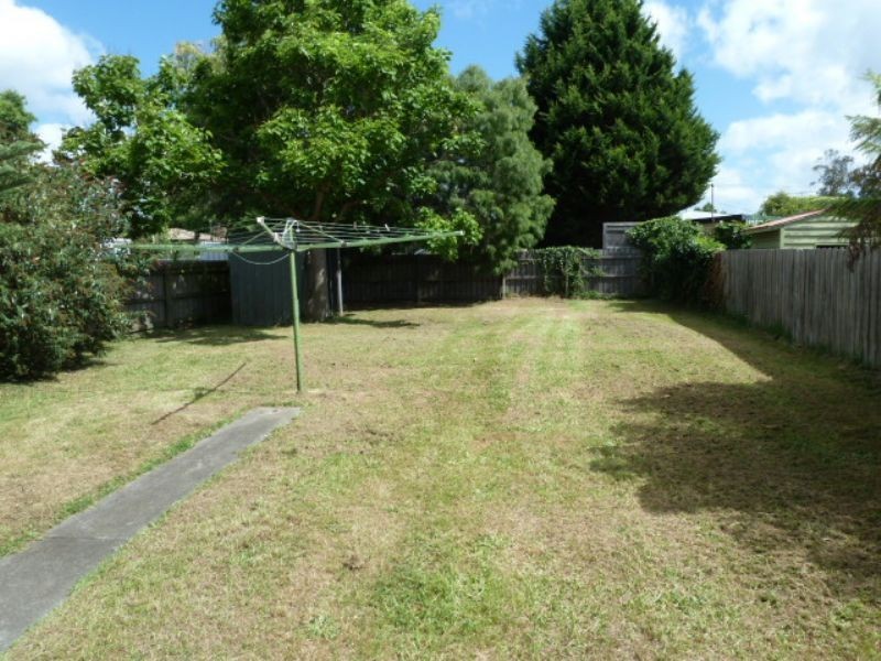 133 Service Road, Moe VIC 3825