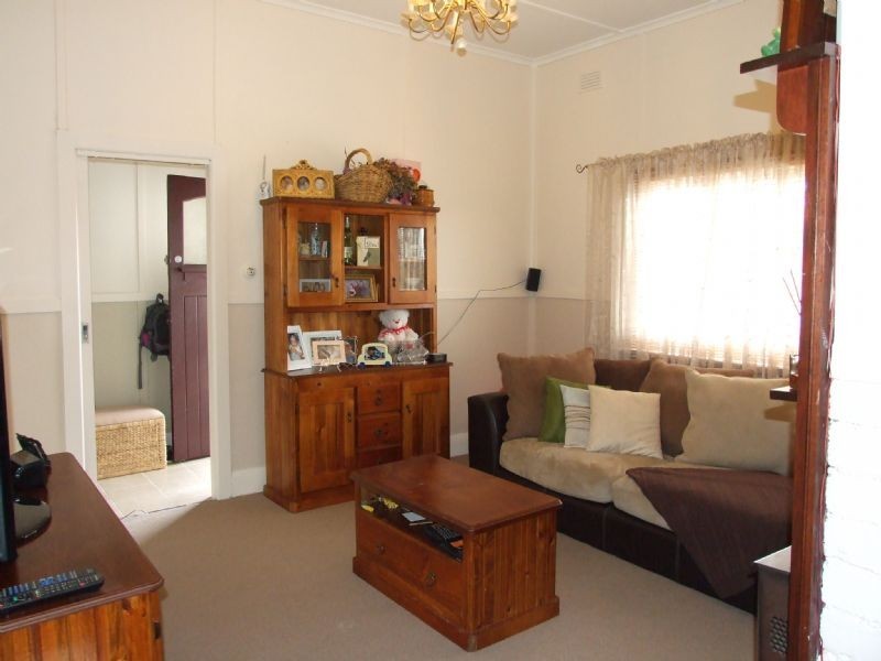 4 Langford Street, Moe VIC 3825