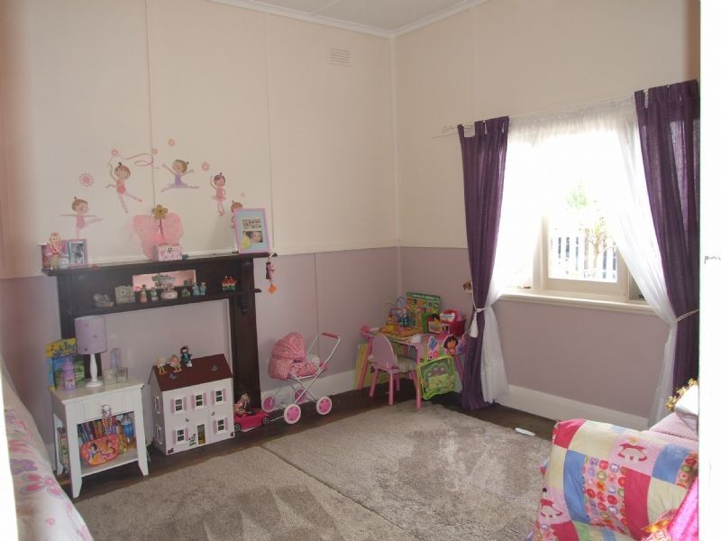 4 Langford Street, Moe VIC 3825