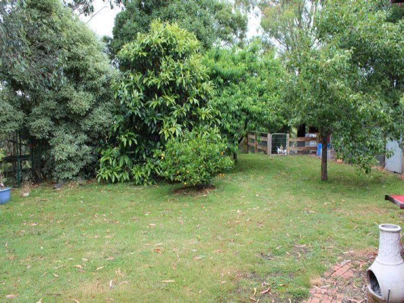 385 McDonalds Track, Hernes Oak VIC 3825