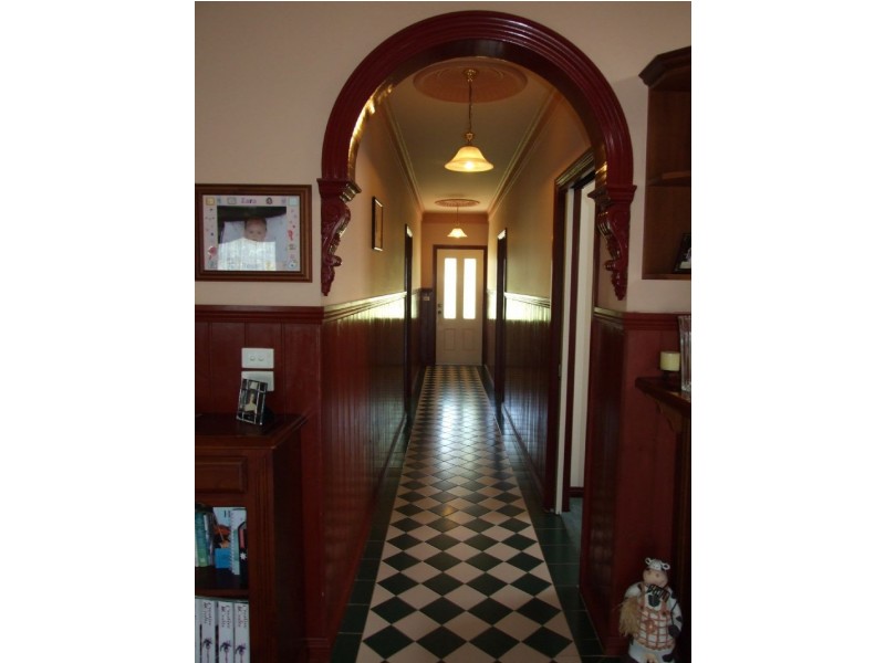 13 Chamberlain Road, Newborough VIC 3825