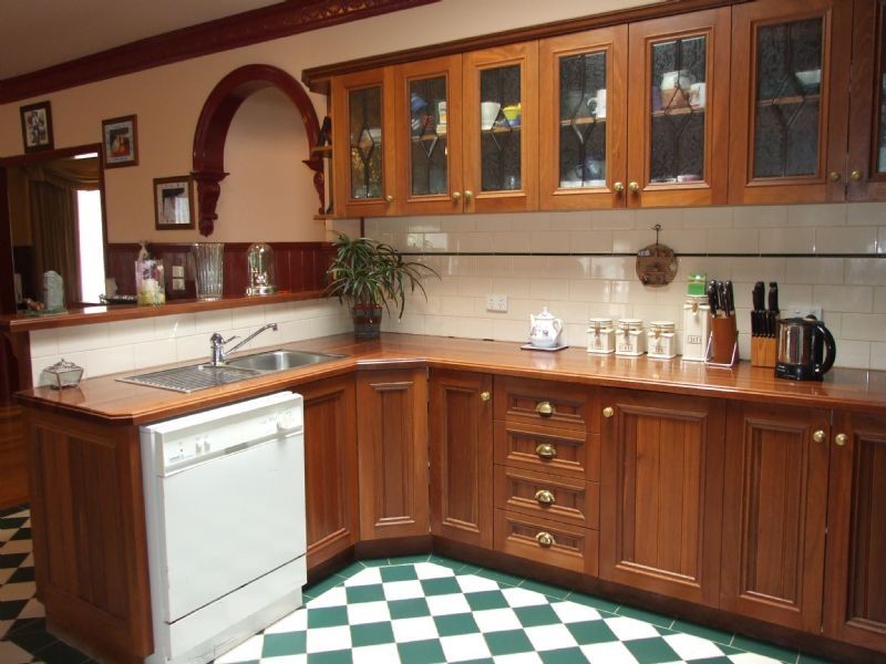 13 Chamberlain Road, Newborough VIC 3825