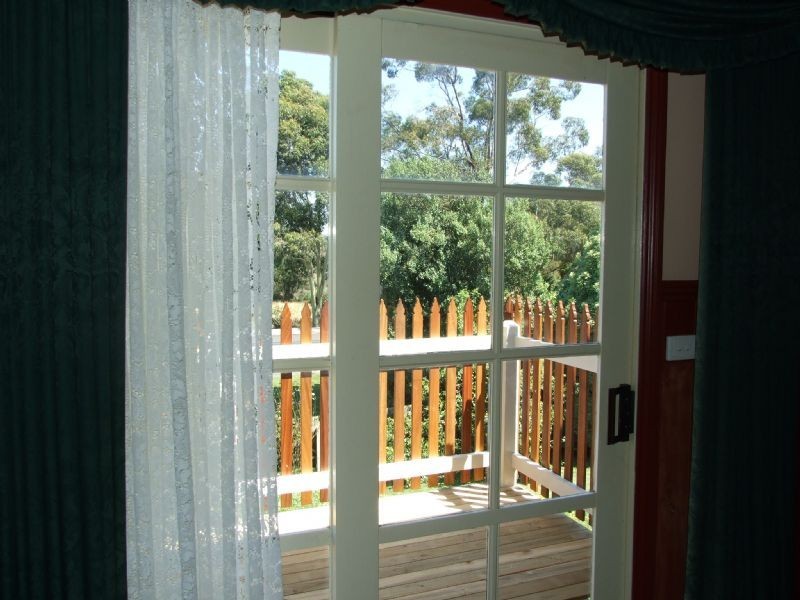 13 Chamberlain Road, Newborough VIC 3825