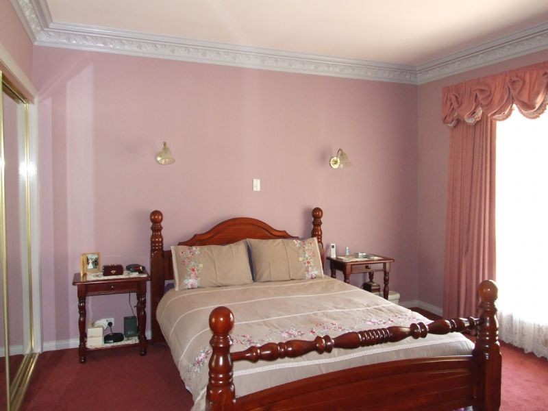 13 Chamberlain Road, Newborough VIC 3825